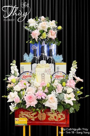 Mẫu tráp ăn hỏi hiện đại đẹp tại Tráp cưới Nguyễn Thùy